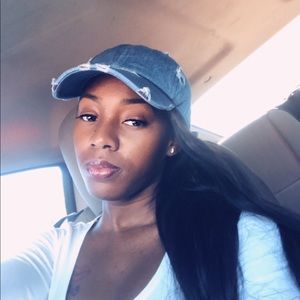 Meet your Posher, Essence